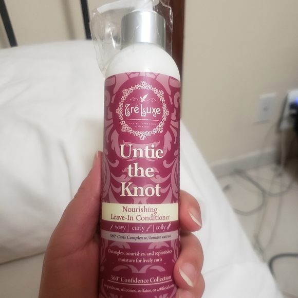 Curlsmith, Treluxe, Obia Naturals and others - Picture 5 of 16